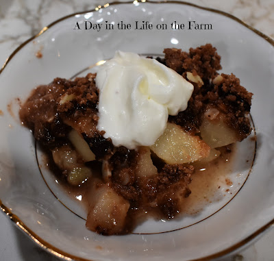Pears with Chocolate Crumble