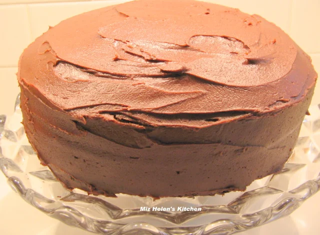 Hershey's "Perfectly Chocolate" Chocolate Cake at Miz Helen's Country Cottage