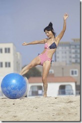 Bai-Ling-Sexy-Bikini-Photoshoot-At-A-LA-Beach-11