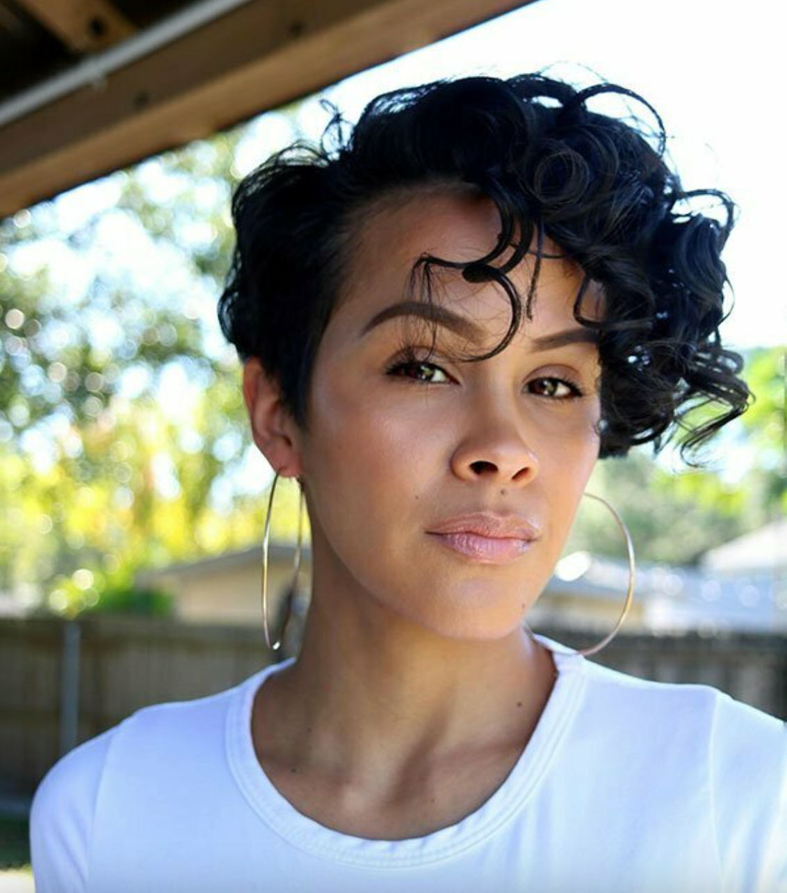 short black hairstyles curly