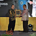 Bupati Nias Dianugrahi Yokatta Golden Awards 2017