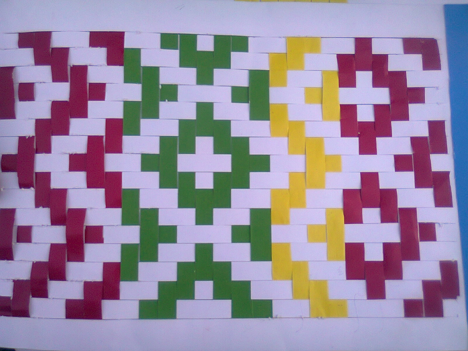 WaRna WaRni Pelangi: Anyaman three colours