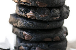 DOUBLE DARK CHOCOLATE CHIP SHORTBREAD COOKIES