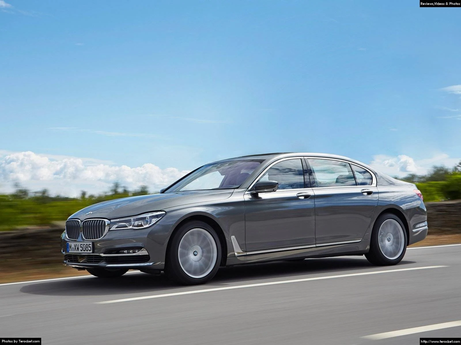 Hình ảnh xe ô tô BMW 750Li xDrive 2016 & nội ngoại thất