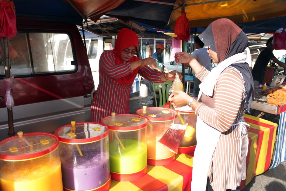 Ilmu itu senjata.Lidah itu pelurunya.: Jalan-Jalan Cari 