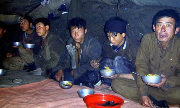 pekerja korea utara kelaparan