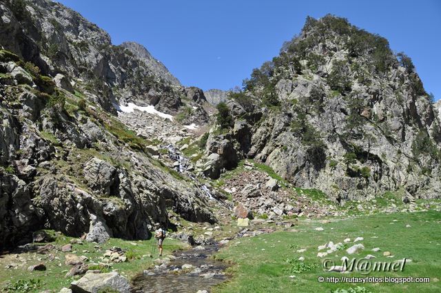 Valle e ibones de Remuñe