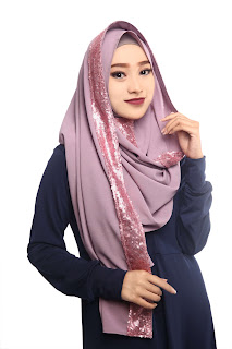 Manakah Bahan Hijab yang Cocok dengan Bentuk Wajahmu?