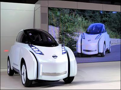 Nissan Motor showed a new hybrid electric vehicles