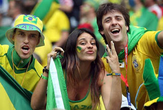 Fifa World Cup 2010 : Brazil Fanatic Fans Photos 6