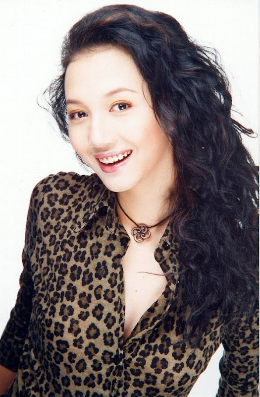 Vivien Han Wenwen China Actor