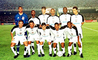 Sport Club CORINTHIANS PAULISTA. Temporada 1999-00. Dida, Kléber, Fabio Luciano, Vampeta, Rincón, Adilson. Luizao, Indio, Ricardinho, Marcelinho y Edilson. S. C. CORINTHIANS PAULISTA 0 C. R. VASCO DA GAMA 0 En los penaltis: SC CORINTHIANS 4 CR VASCO DA GAMA 3 Viernes 14/01/2000, 20:00 horas. (Sábado 15/01/2000, 1:00 horas, hora española). 1ª edición Campeonato Mundial de Clubes de la FIFA 2000, final. Rio de Janeiro, Brasil, estadio de Maracaná: 73.000 espectadores.