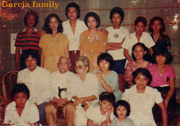 Atet with her Garcia grandparents, cousins & siblings - Philippines