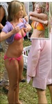 jennifer_aniston_bikini_on_just_go_with_it_001