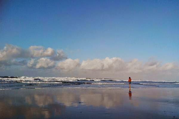 Pantai Paling Unik Di Indonesia