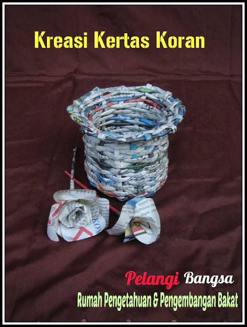 program csr kerajinan tangan kreasi kertas koran