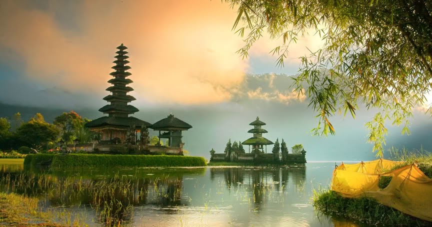 Indonesian Travel Guide: Holiday? Indonesia beautiful place in the visit