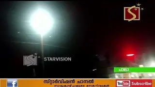 പുലിയന്നൂര്‍ പിഡബ്ല്യുഡി റസ്റ്റ് ഹൗസിന് മുമ്പില്‍ വഴിവിളക്കുകള്‍ തെളിഞ്ഞു