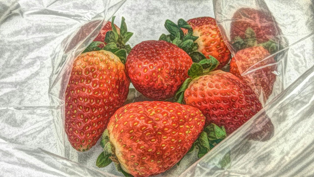 Public domain picture of strawberries.