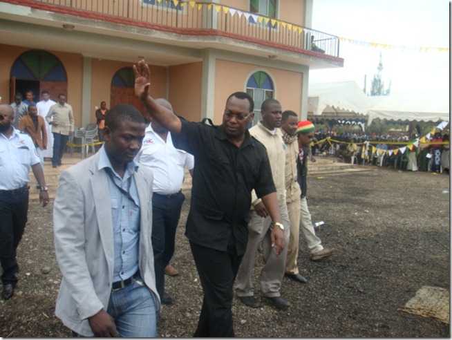 Mbowe leave the church