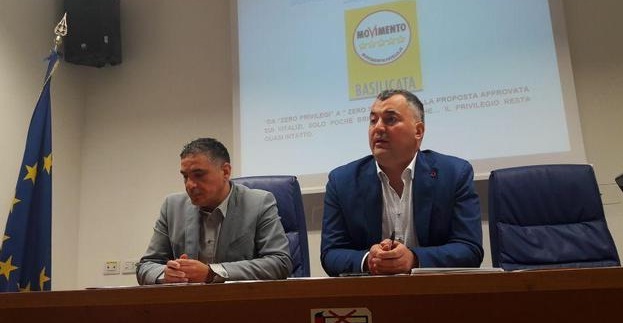 Leggieri (M5S): "Aldo Radice vuole mandare a casa chi non gli piace"