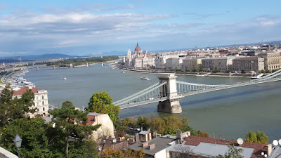 vistas-de-Pest-desde-castillo-de-Buda-Budapest-Hungria