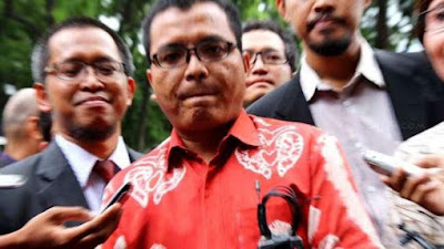 Perppu Ciptaker Sah Jadi UU, Denny Indrayana: Cacat Dari lahir, Presiden-DPR Berjamaah Langgar UUD!