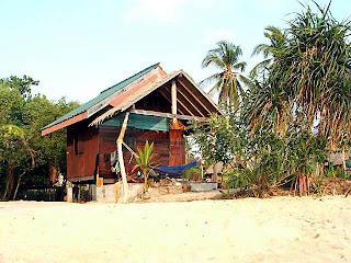 Everyone wants a bungalow on stilts over the H2O bestthailandbeaches: KO MAK (MAAK, MAC)