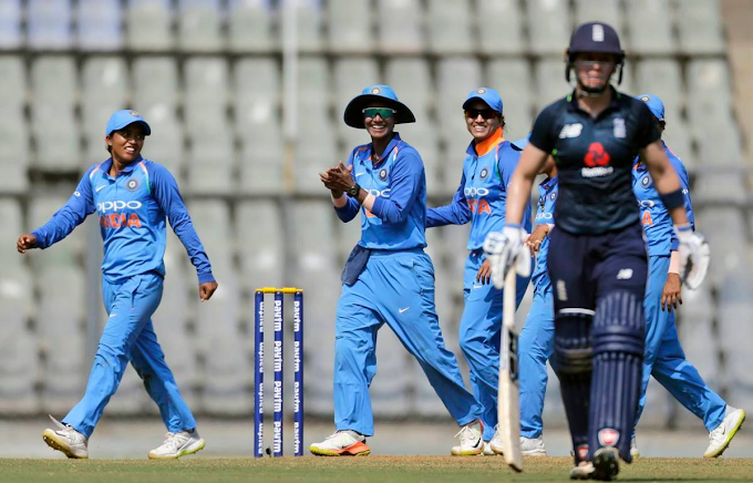India Women Vs England Women Live Cricket Scores 1st Odi In Bristol Ind Three Down As