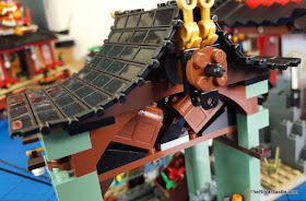 LEGO Ninjago Temple Of Airjitzu Smugglers Market Roof Treasure