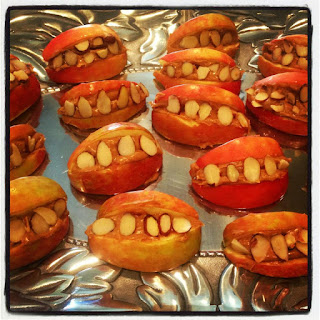 apple and peanut butter smile, teeth, healthy halloween treats