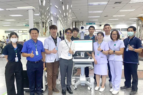 ▲泰國Overbrook醫院院長率各部門完成驗收合影。（彰化基督教醫院提供）