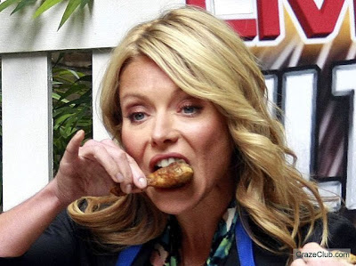 Celebrities Eating!