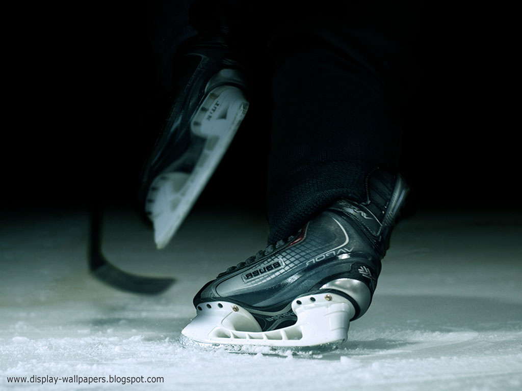 hockey is very popular game here are some ice hockey desktop wallpaper ...