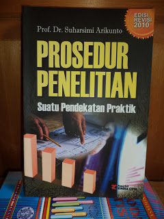 Openbooks: PROSEDUR PENELITIAN-SUATU PENDEKATAN PRAKTIK 