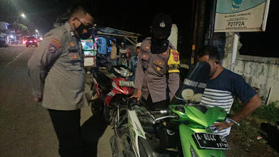 Polsek Pontang Polres Serang Tingkatkan KRYD dan Pendisiplinan Prokes  Gelar Patroli Malam