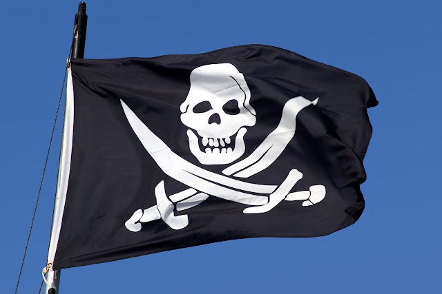 Receita Federal destrói 22 mil receptores piratas de TV paga
