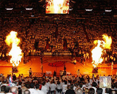 Ticket  Miami Heat on Private Suite Network  Miami Heat Vs  San Antonio Spurs Tickets   Nba