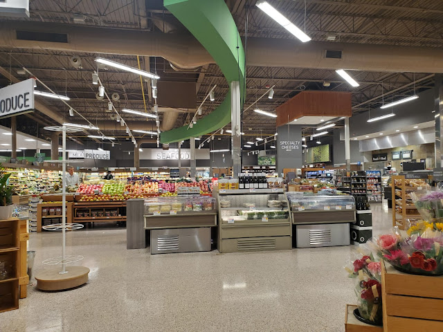 Publix #1363 - Town Brookhaven - Brookhaven, GA - Evergreen Interior - The Sing Oil Blogger