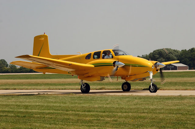 Beech 50 Twin Bonanza