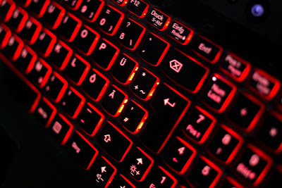 Light-up computer keyboard