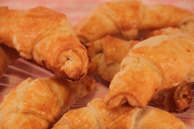 croissants, croissants-de-hojaldre