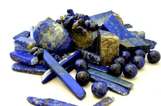 lapis-lazuli-stones-photo