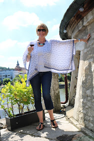 http://www.andreaswellnessnotes.com/2016/08/summer-poncho-for-hot-summer-days-and.html