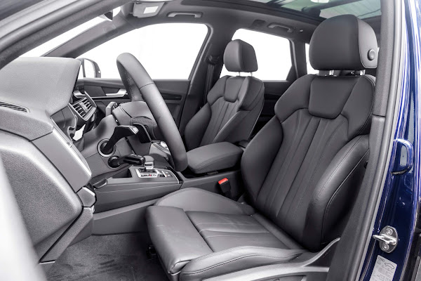 Novo Audi Q5 Plug-in Hybrid 2023 - interior
