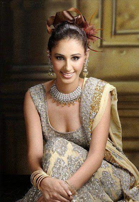 Hasleen Kaur Wiki And Photos