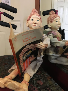 Poilin Puppet reading for her maker Corina Duyn