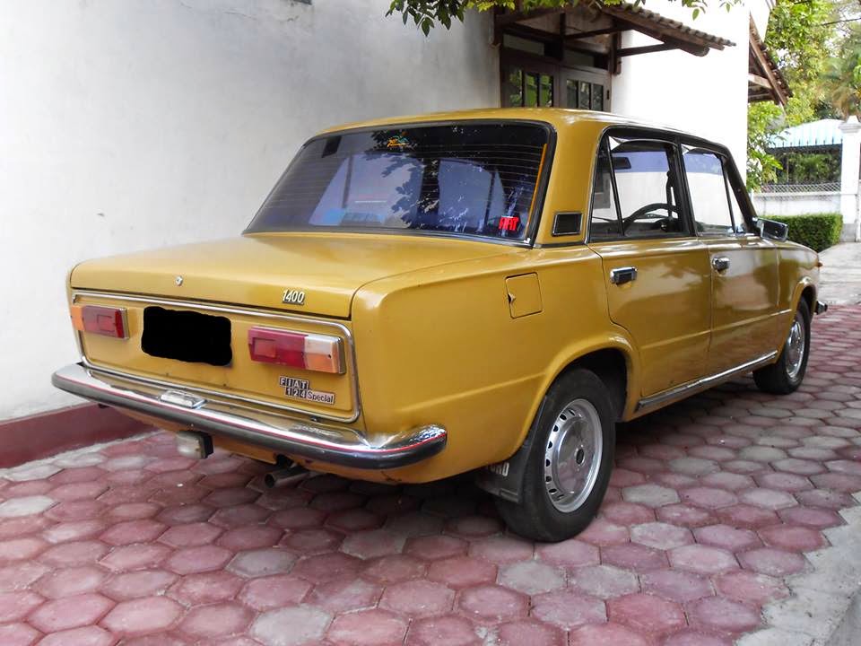 LAPAK SEDAN  KLASIK DIjual Fiat  124s Tahun 74 PASURAN 