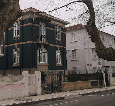 casarões na rua dos Combatentes