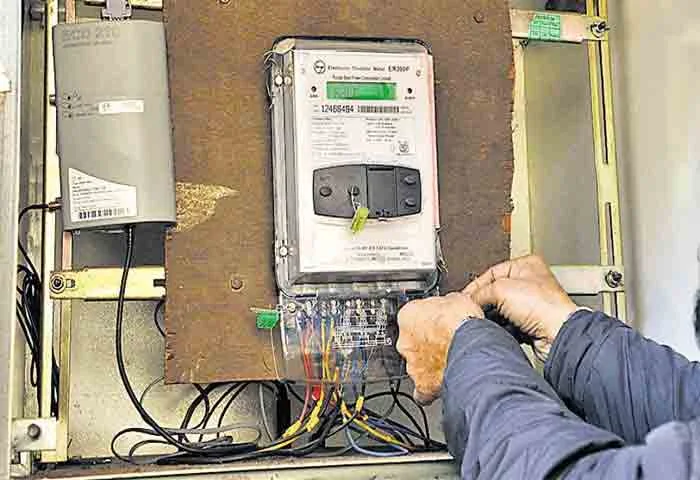 News,Kerala,State,Thiruvananthapuram,Top-Headlines,consumption,Business, Finance, Technology,Electricity,Electronics Products, KSEB to install smart meters
